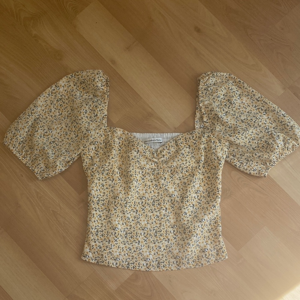 Abercrombie & Fitch Floral Puff Sleeve Blouse - Yellow
